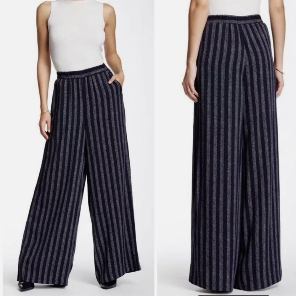 Cupcakes & Cashmere Bianca Wide Leg Flat Front Pants, Navy/White Stripe, Size L